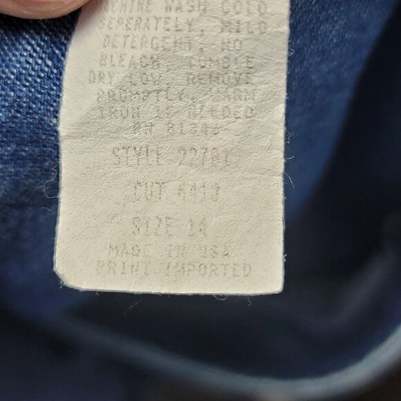 Vintage ON THE VERGE Top - Picture 9 of 9